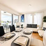 Penthouse K11 - The Bodensee アパート